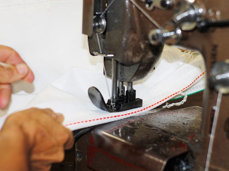 Costura reforçada em detalhe